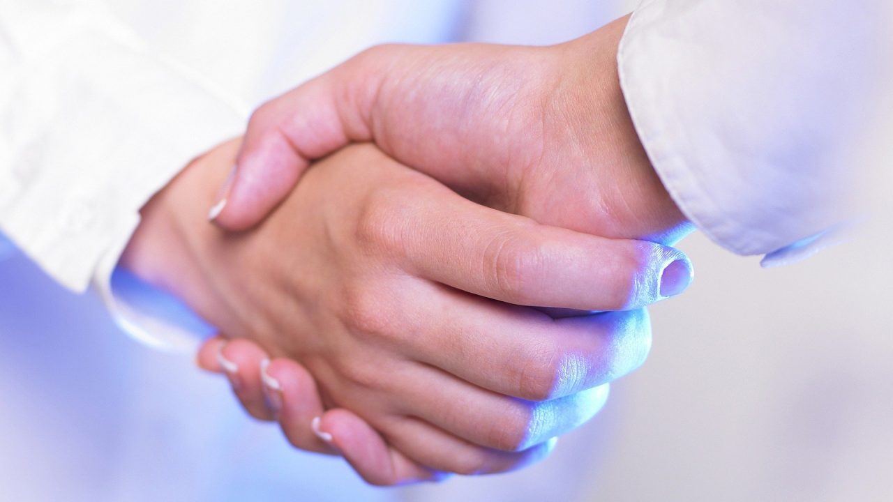 medicine-g5efea72ce_1920